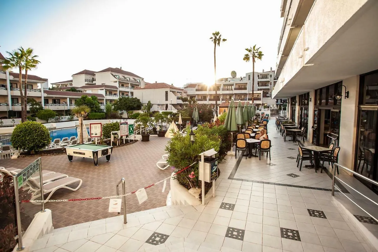 Spectacular Renovated Apartment, 5 Min To Camison Beach, With Aircon Arona  Spain