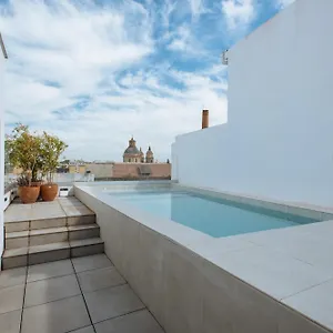 Eva Recommends Castellar Pool & Terrace Apartment Seville