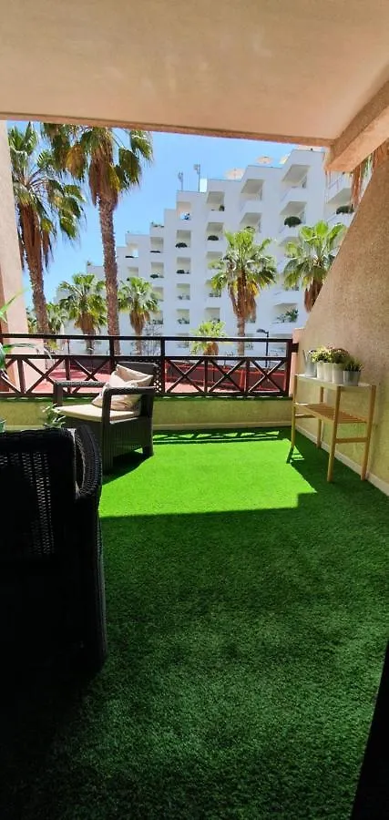 Spectacular Renovated Apartment, 5 Min To Camison Beach, With Aircon Arona  0*, Arona (Tenerife) Spagna